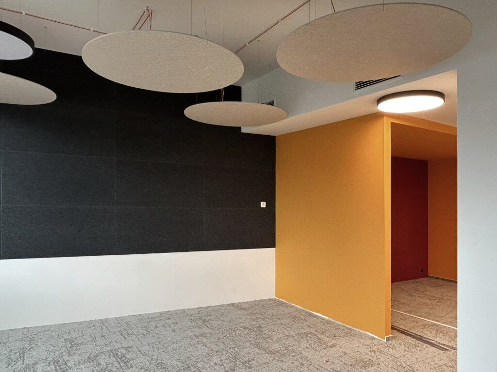 Keystone Office kanceláře R2B2