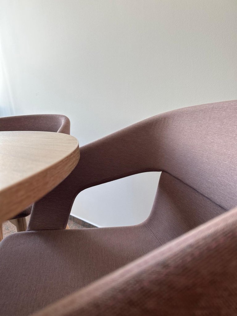 Dodání <strong>nábytku</strong>